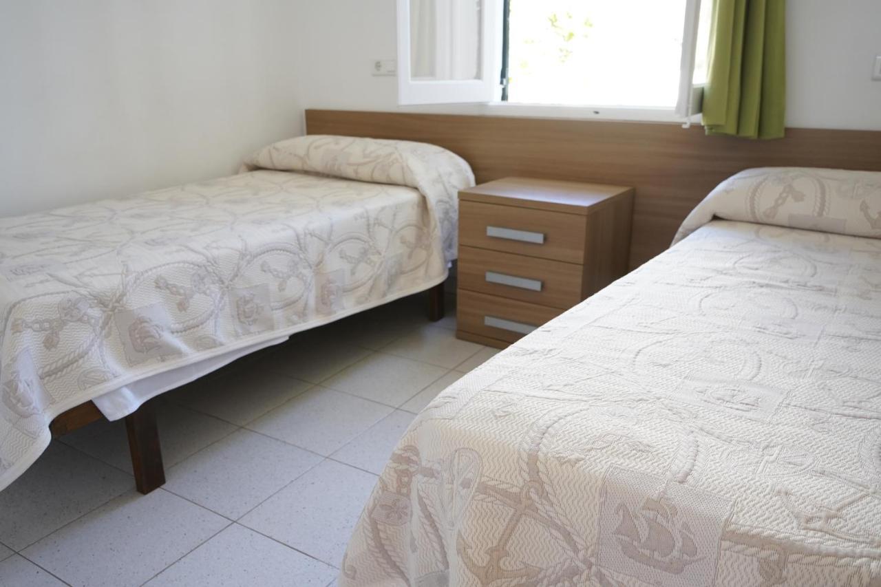 Apartamentos Playa Calan Blanes Cala'N Blanes  Bagian luar foto