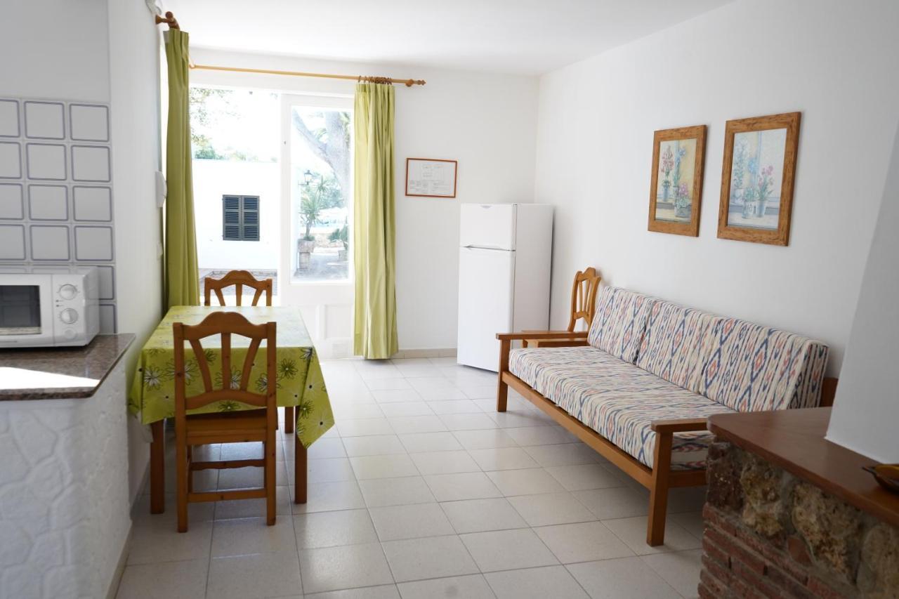 Apartamentos Playa Calan Blanes Cala'N Blanes  Bagian luar foto